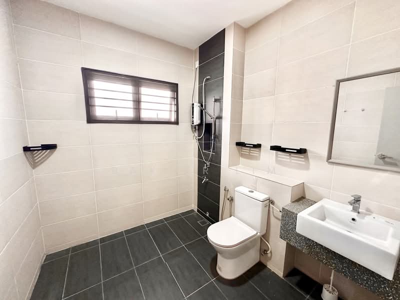 Terraced House for Rent in Alam Impian Ttdi (Shah Alam) - Baxter Lim - Bathroom - PropertyGuru.com.my