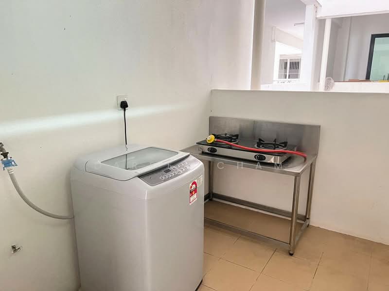 Service Residence for Rent at Mahkota Impian - Darren Cham - Kitchen - PropertyGuru.com.my