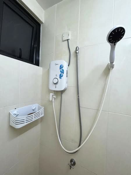 Service Residence for Rent at Mahkota Impian - Darren Cham - Bathroom - PropertyGuru.com.my