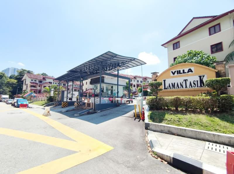 Townhouse for Sale in Cheras (Selangor) - Azli Ibrahim - Exterior - PropertyGuru.com.my