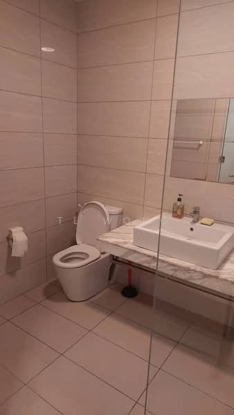 Servis Apartment untuk Dijual di Tropicana Gardens - TL Wong - Bathroom - PropertyGuru.com.my