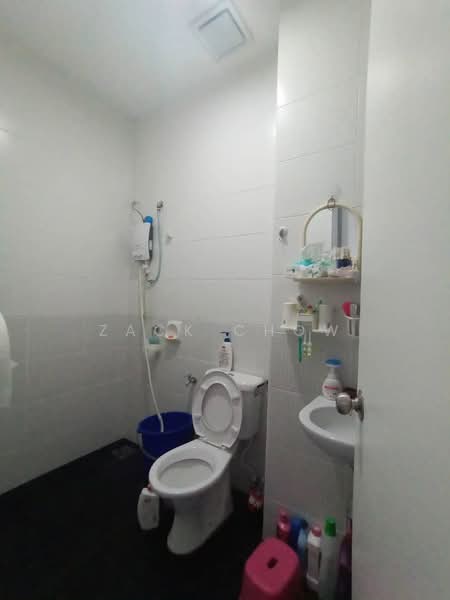 Rumah Teres untuk Dijual di Kota Masai (Pasir Gudang) - Zack Chow - Bathroom - PropertyGuru.com.my