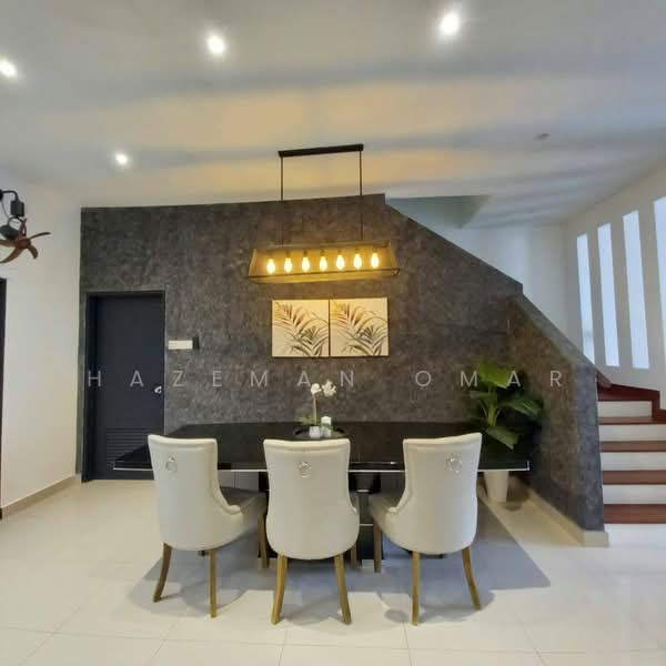 2-storey Terraced House for Sale in Alam Impian (Shah Alam) - Hazeman Omar - Dining Room - PropertyGuru.com.my