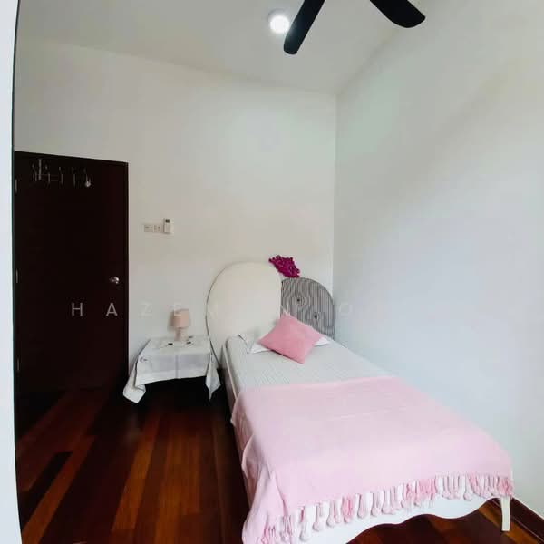 2-storey Terraced House for Sale in Alam Impian (Shah Alam) - Hazeman Omar - Bedroom - PropertyGuru.com.my