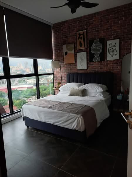 Servis Apartment untuk Disewa di Scarletz Suites @ KL City Centre - Sean Lo - Bedroom - PropertyGuru.com.my