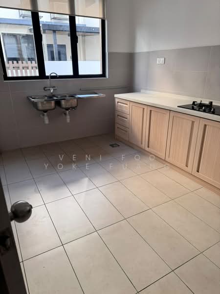 Rumah Berkembar untuk Disewa di Setia Alam (Selangor) - Veni Foo Yoke Fuang - Kitchen - PropertyGuru.com.my