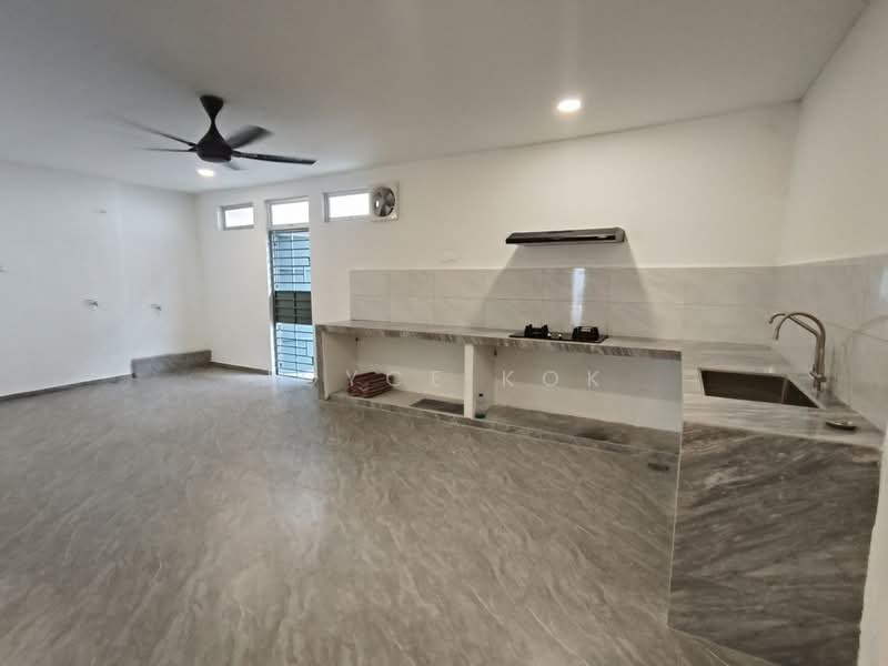2-storey Terraced House for Sale in Usj 4 (Subang Jaya) - Joyce Kok - Kitchen - PropertyGuru.com.my