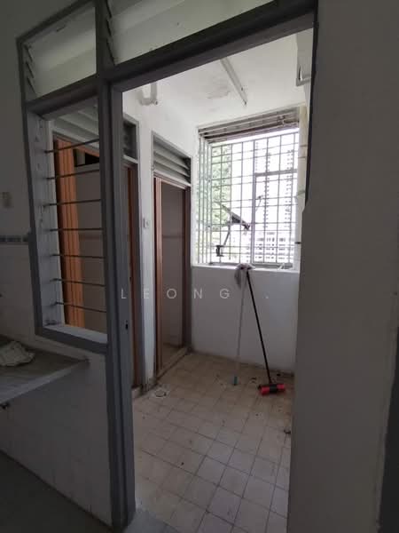 Flat for Sale at Taman Terubong Indah (Majestic Heights) - Leong . - Balcony - PropertyGuru.com.my
