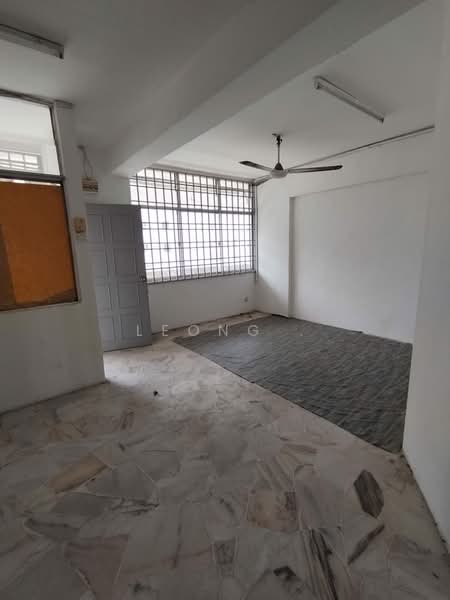 Flat for Sale at Taman Terubong Indah (Majestic Heights) - Leong . - Interior - PropertyGuru.com.my