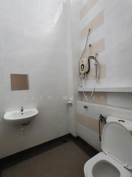 Rumah Kluster untuk Disewa di Setia Damai (Setia Alam) - Jasmine Teo - Bathroom - PropertyGuru.com.my