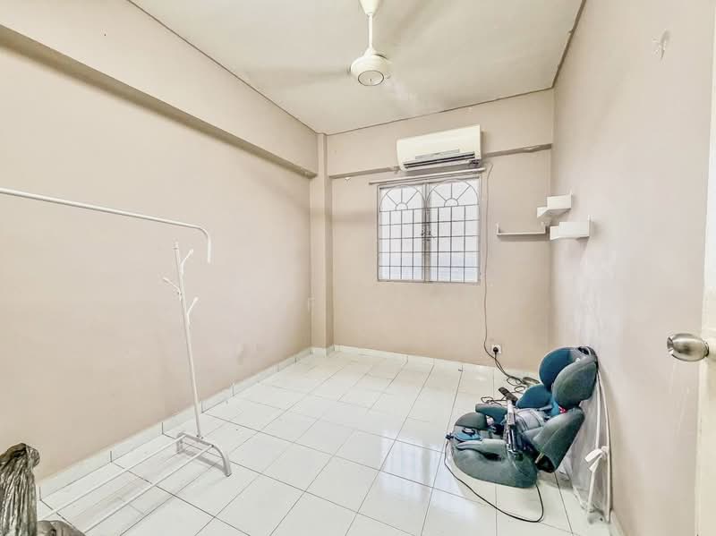 Pangsapuri untuk Dijual di Plaza Indah Apartment - Alif Saad - PropertyGuru.com.my