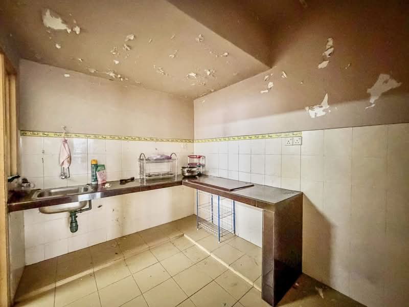 Pangsapuri untuk Dijual di Plaza Indah Apartment - Alif Saad - PropertyGuru.com.my
