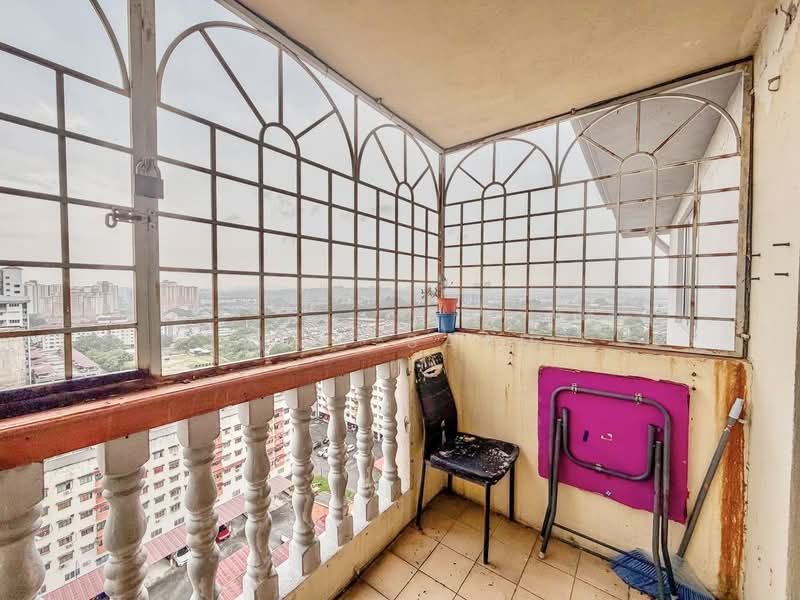 Pangsapuri untuk Dijual di Plaza Indah Apartment - Alif Saad - PropertyGuru.com.my