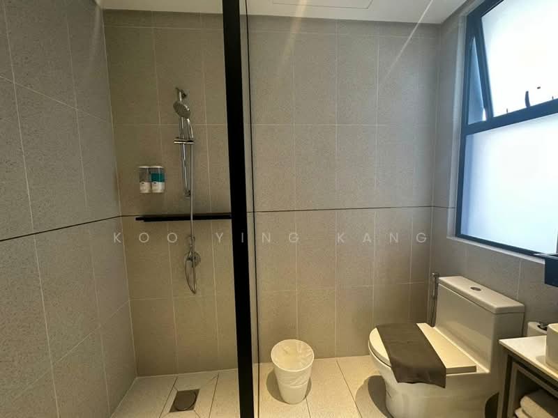 Service Residence for Rent at Millerz Square Serviced Residence - Koo Ying Kang - Bathroom - PropertyGuru.com.my
