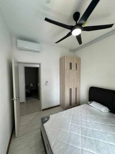 Servis Apartment untuk Dijual di M Oscar - Jaycie Hew - Bedroom - PropertyGuru.com.my