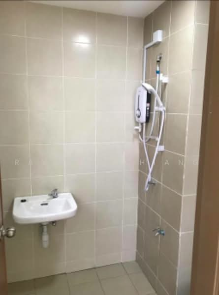Servis Apartment untuk Disewa di Suria Putra - Raymond Chiang - Bathroom - PropertyGuru.com.my
