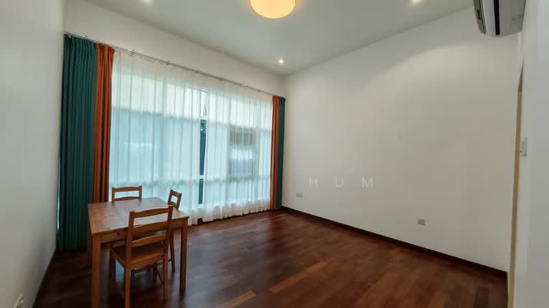 Kondominium untuk Dijual di Ferringhi Residence - Caryn Hum - Dining Room - PropertyGuru.com.my