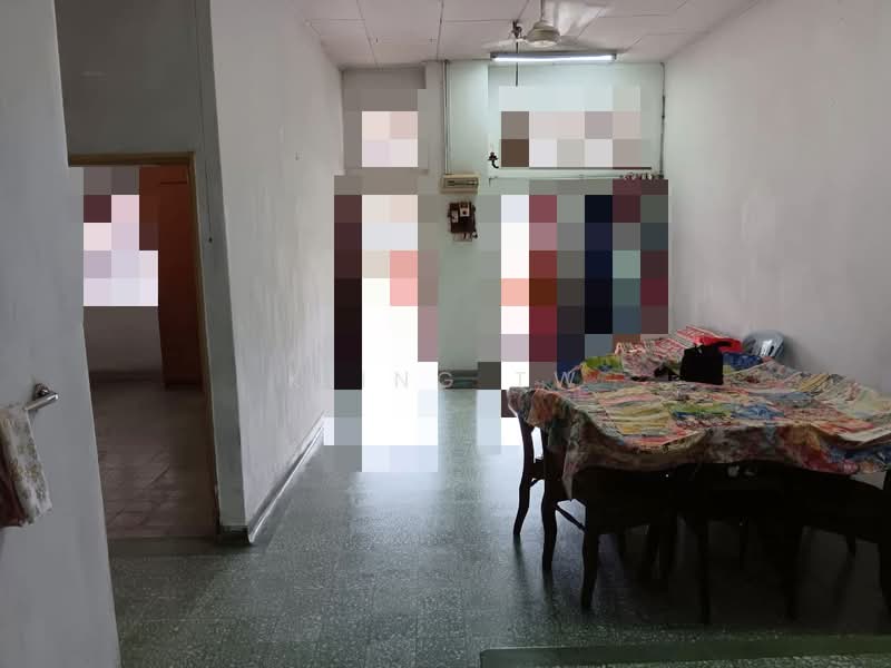 Rumah Teres 1-Tingkat untuk Dijual di Taman Bukit Maluri (Kepong) - Kiing TW - Living Room - PropertyGuru.com.my