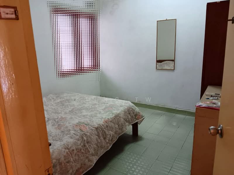 Rumah Teres 1-Tingkat untuk Dijual di Taman Bukit Maluri (Kepong) - Kiing TW - Bedroom - PropertyGuru.com.my