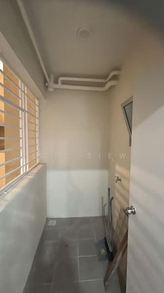 Condominium for Rent at Residensi Sateria - Eric Siew - Interior - PropertyGuru.com.my