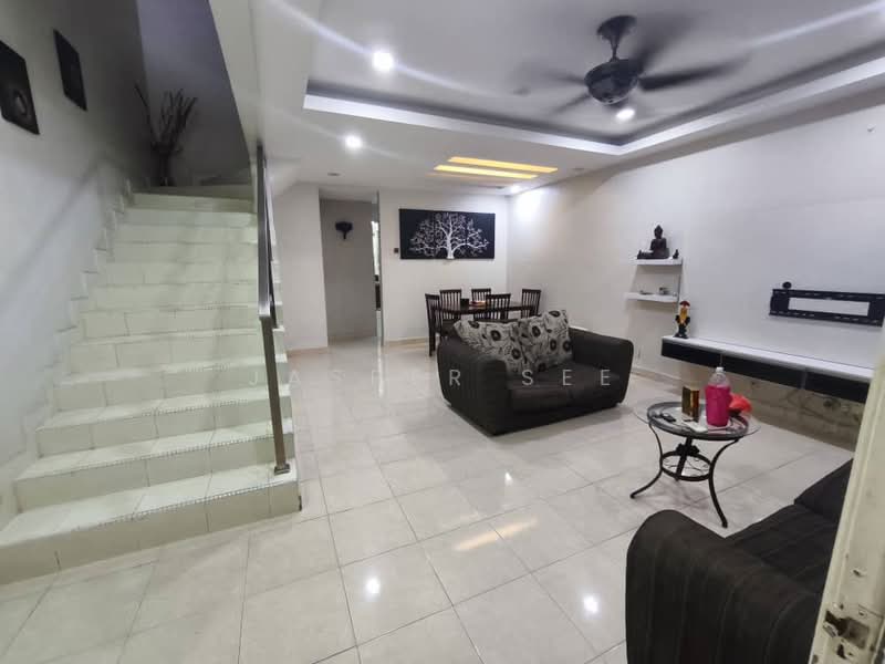 2-storey Terraced House for Sale in Bandar Bukit Puchong 2 (Puchong) - Jasper See - Living Room - PropertyGuru.com.my