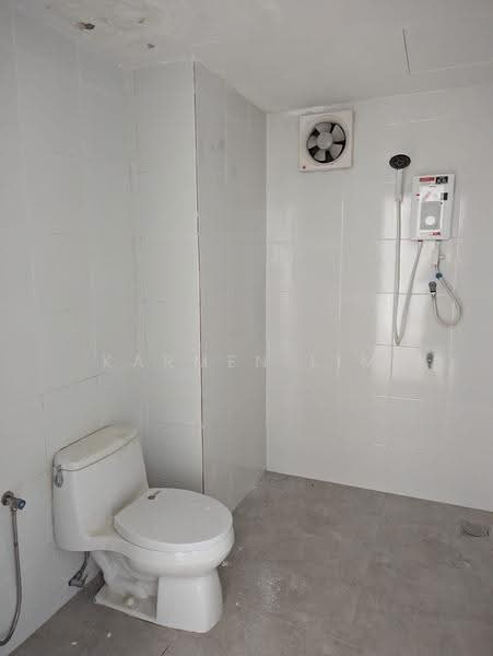 Kondominium untuk Dijual di Vista Damai - Karmen Lim - Bathroom - PropertyGuru.com.my