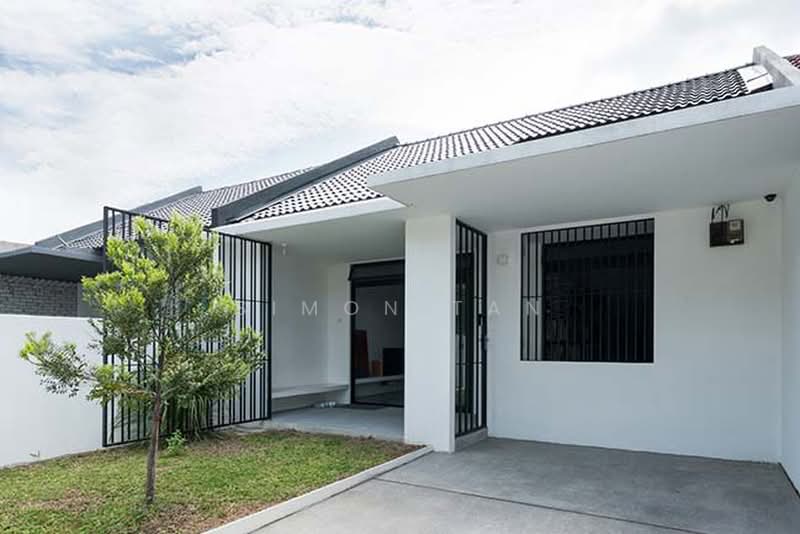 1-storey Terraced House for Sale in Perkampungan Indera Sempura (Kuantan) - Simon Tan - Exterior - PropertyGuru.com.my