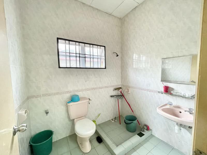 Rumah Teres 2 Tingkat untuk Dijual di Bukit Jelutong (Shah Alam) - Mohd Hazlan bin Mohd Sopi - PropertyGuru.com.my