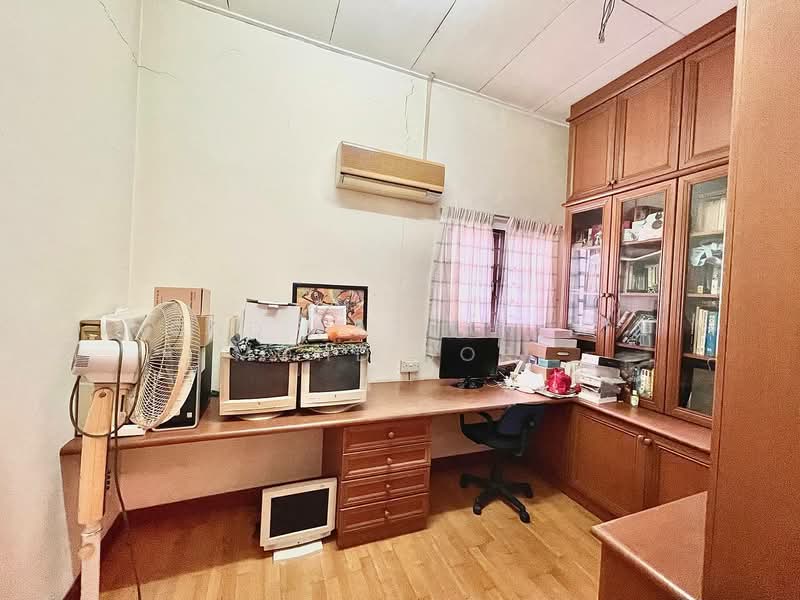 Rumah Teres 2 Tingkat untuk Dijual di Bukit Jelutong (Shah Alam) - Mohd Hazlan bin Mohd Sopi - PropertyGuru.com.my