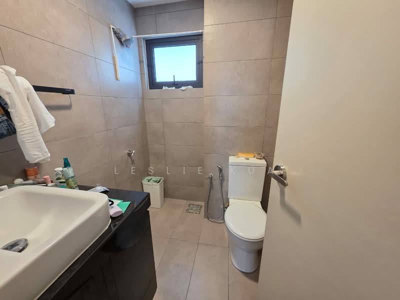 Servis Apartment untuk Dijual di Savio @ Riana Dutamas - Leslie Kua - Bathroom - PropertyGuru.com.my