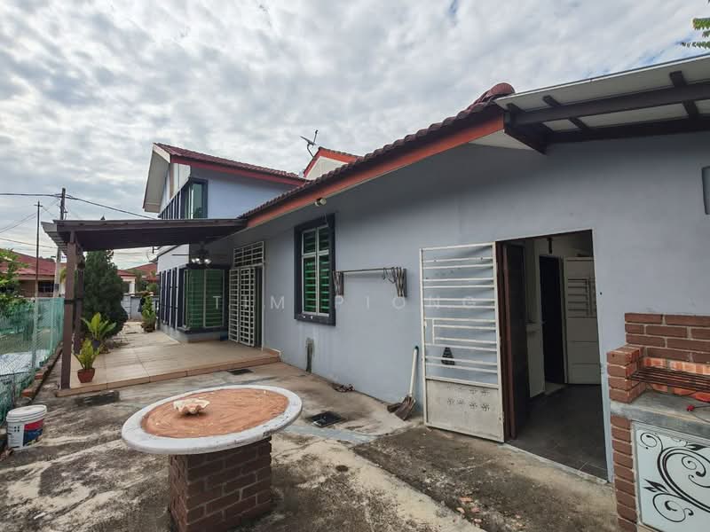 Semi-Detached House for Sale in Taman Krubong Utama (Krubong) - Tim Piong - Exterior - PropertyGuru.com.my