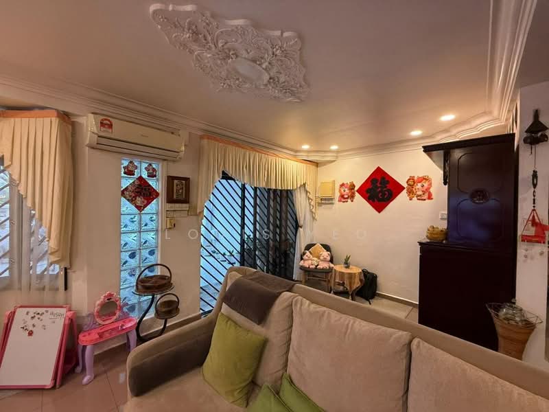 2-storey Terraced House for Sale in Taman Universiti (Skudai) - Louis Yeo - Living Room - PropertyGuru.com.my