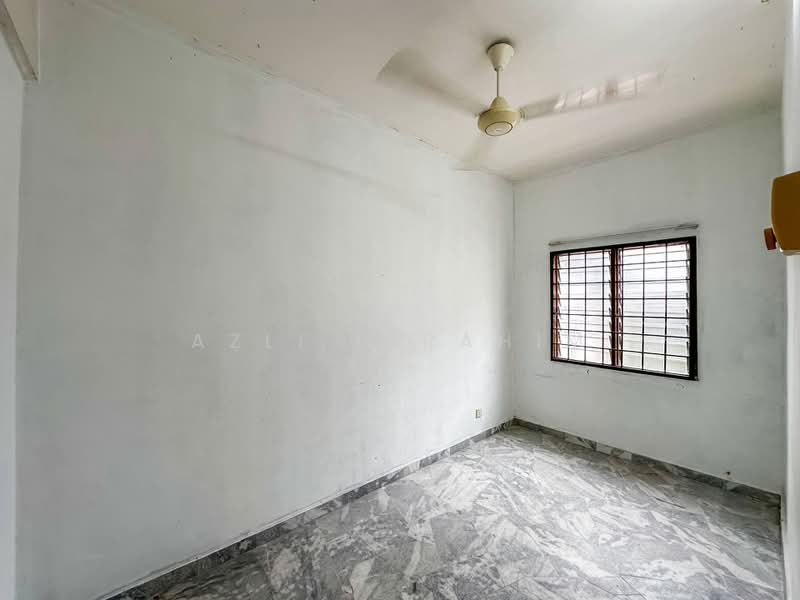 Rumah Teres 2 Tingkat untuk Dijual di Taman Desa Mewah (Semenyih) - Azli Ibrahim - Interior - PropertyGuru.com.my