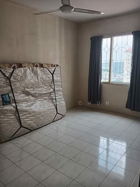 Apartment for Sale at Vista Pinggiran Apartment - Jason Chun - PropertyGuru.com.my