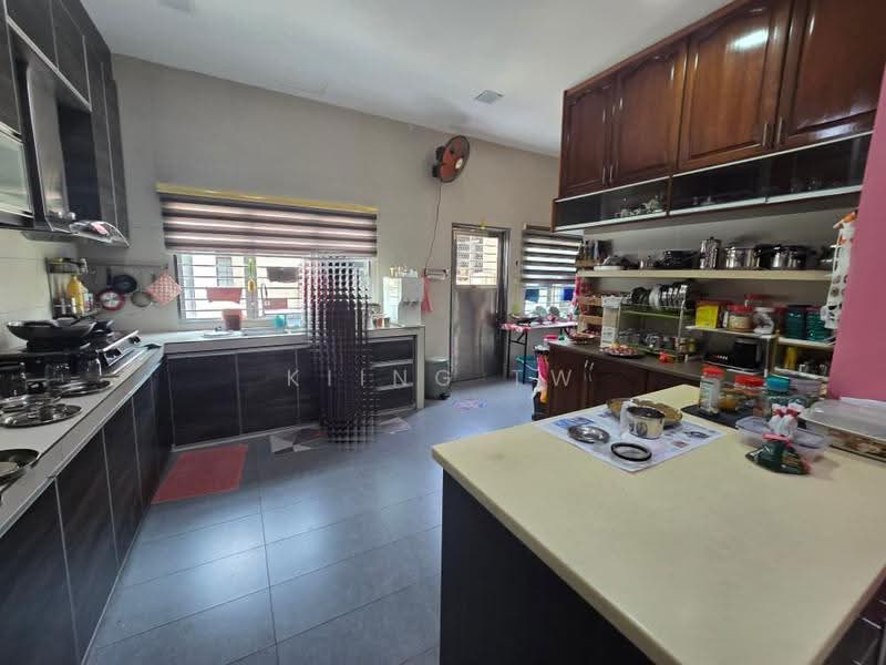Rumah Teres 2-Tingkat untuk Dijual di Taman Bukit Maluri (Kepong) - Kiing TW - Kitchen - PropertyGuru.com.my