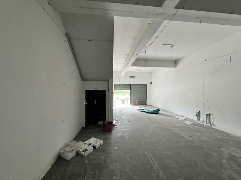 Shop for Rent in Taman Seri Tambun (Simpang Ampat) - Ai Xuen - Interior - PropertyGuru.com.my
