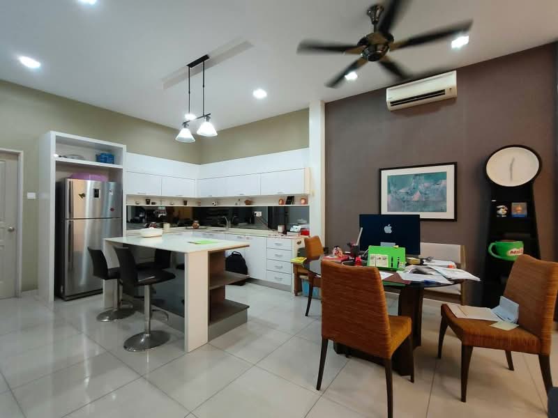 Rumah Teres 2 Tingkat untuk Disewa di Taman Lapangan Setia (Ipoh) - Sam . - Kitchen - PropertyGuru.com.my