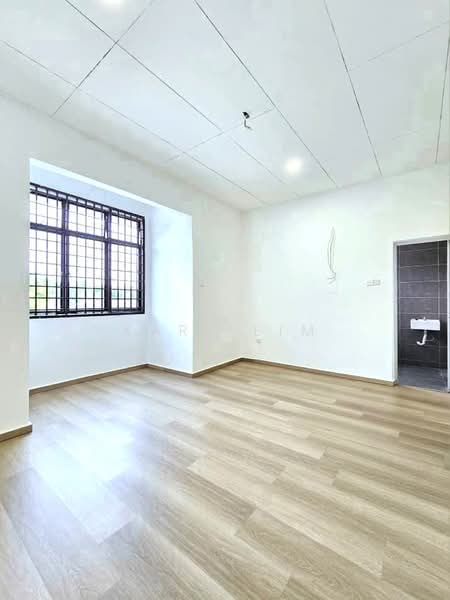 Rumah Teres 2 Tingkat untuk Dijual di Taman Puteri Wangsa (Ulu Tiram) - Karl Lim - Interior - PropertyGuru.com.my
