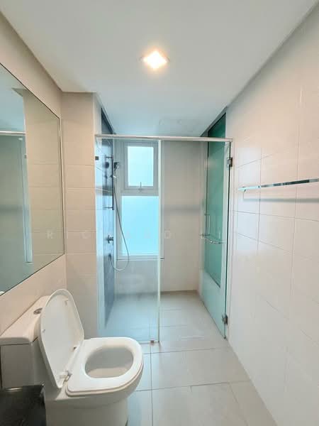 Service Residence for Rent at V Residence 3 @ Sunway Velocity - Richard Ling - Bathroom - PropertyGuru.com.my