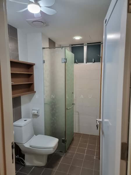 Kondominium untuk Disewa di The Waterfront Condominium - Ben Liau - Bathroom - PropertyGuru.com.my