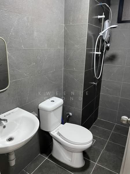 Service Residence for Rent at Majestic Maxim - Kweenie Chong - Bathroom - PropertyGuru.com.my