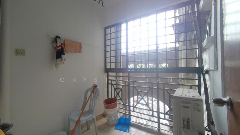 Condominium for Sale at The Aliff Residences (Alif Utama) - Crystal Tan - Balcony - PropertyGuru.com.my
