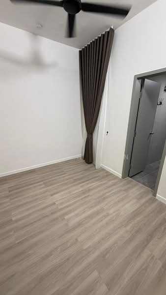 Kondominium untuk Disewa di Sanderling Lakefront - Brian Tan - PropertyGuru.com.my