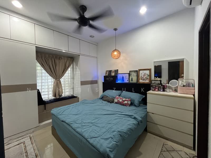 1-storey Terraced House for Sale in Taman Bukit Jugra (Sungai Buloh) - Norhanis Zulkifli - Bedroom - PropertyGuru.com.my