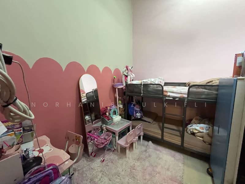 1-storey Terraced House for Sale in Taman Bukit Jugra (Sungai Buloh) - Norhanis Zulkifli - Bedroom - PropertyGuru.com.my