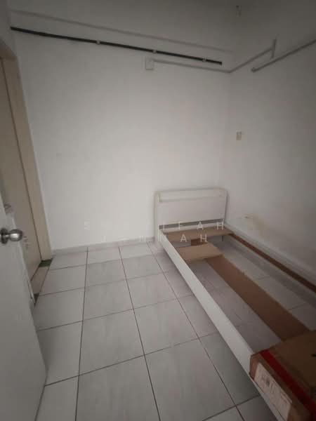 Kondominium untuk Disewa di Menara Alpha - Sharifah Jannah - Bedroom - PropertyGuru.com.my