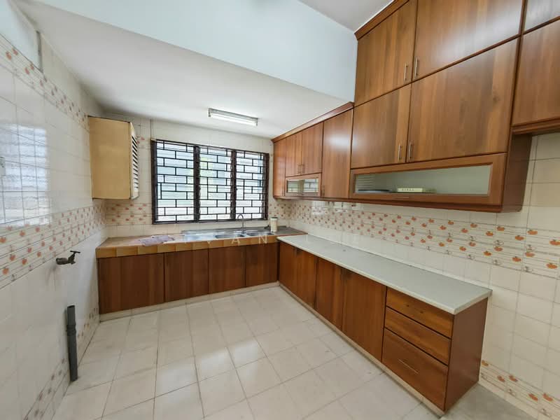Rumah Teres 2-Tingkat untuk Dijual di SS 21, Damansara Utama (Petaling Jaya) - Ivan Lee - Kitchen - PropertyGuru.com.my
