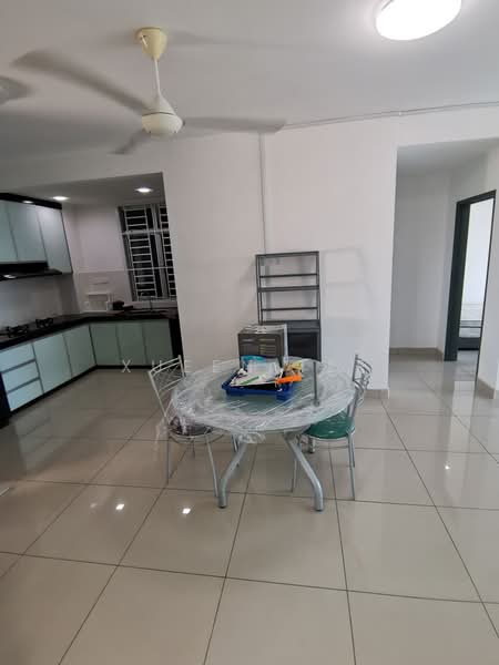 Service Residence for Rent at D'Ambience Residences (Pangsapuri Ikatan Flora) - Xueen Tee - Kitchen - PropertyGuru.com.my