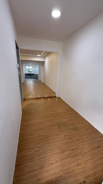 Rumah Teres 2 Tingkat untuk Dijual di Taman Damai Jaya (Skudai) - Marcus Tey - Corridor - PropertyGuru.com.my