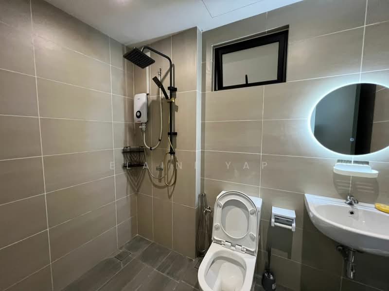Service Residence for Rent at Parkland Residence - Elaine Yap - Bathroom - PropertyGuru.com.my